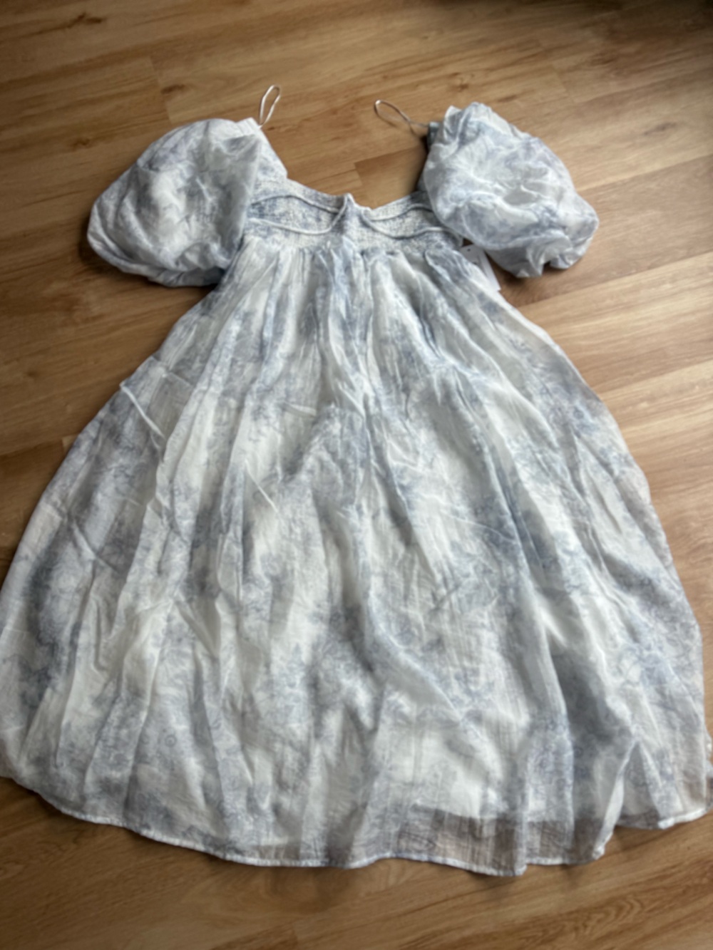 Worth Collective Floral Puff-Sleeve Midi Dress in Light Blue White Baby Shower - Picture 2 of 7